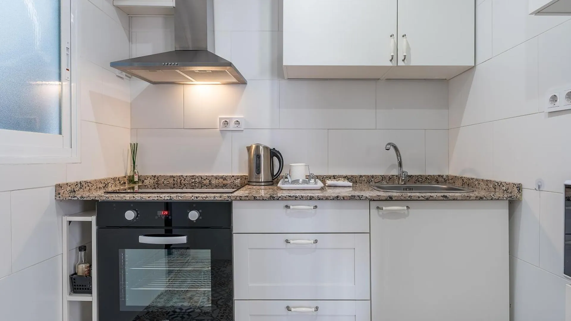 Piso Garaje Gratis Granada Apartment